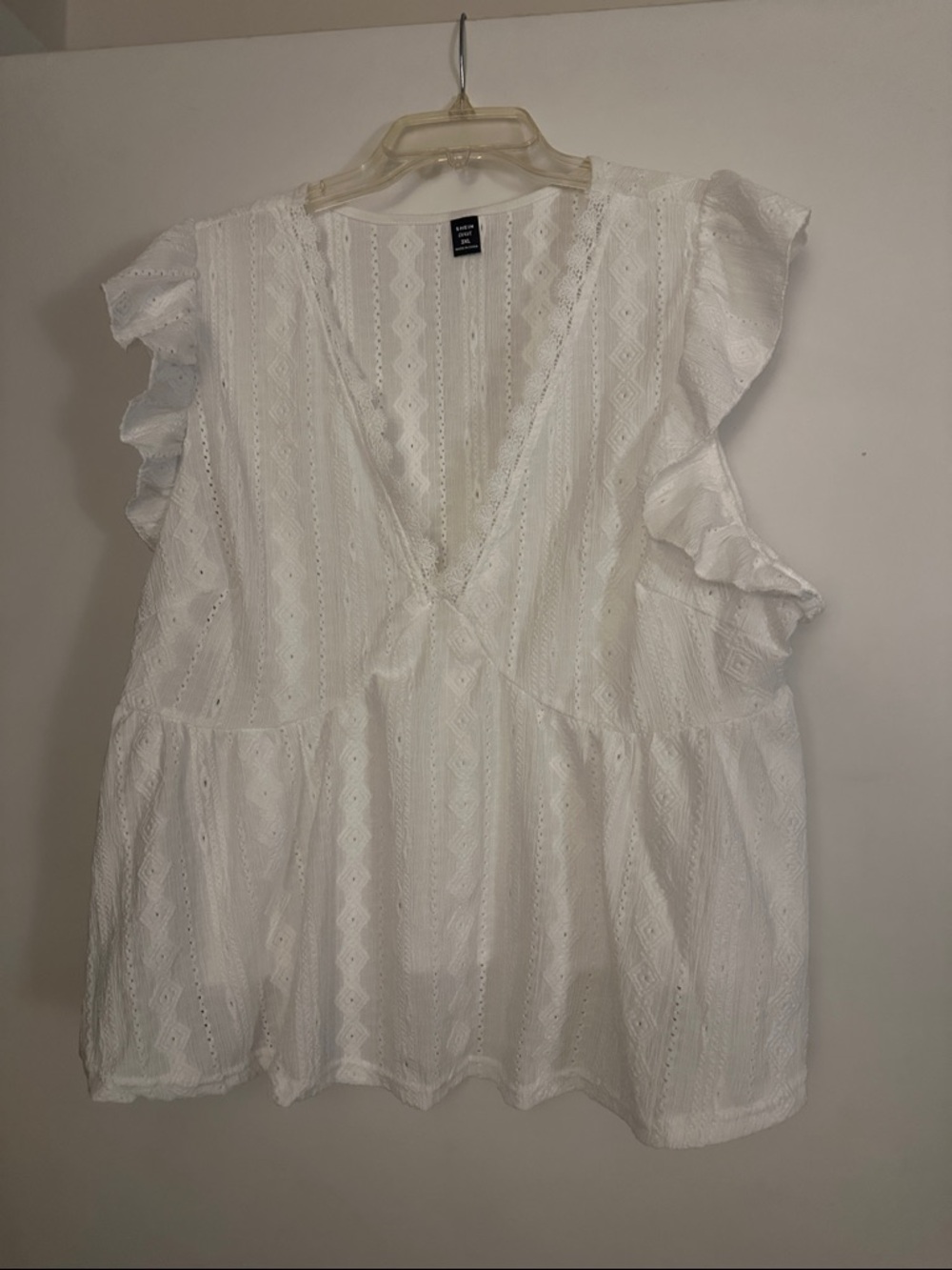 SHEIN White Eyelet V-Neck Ruffle Sleeve Peplum Blouse